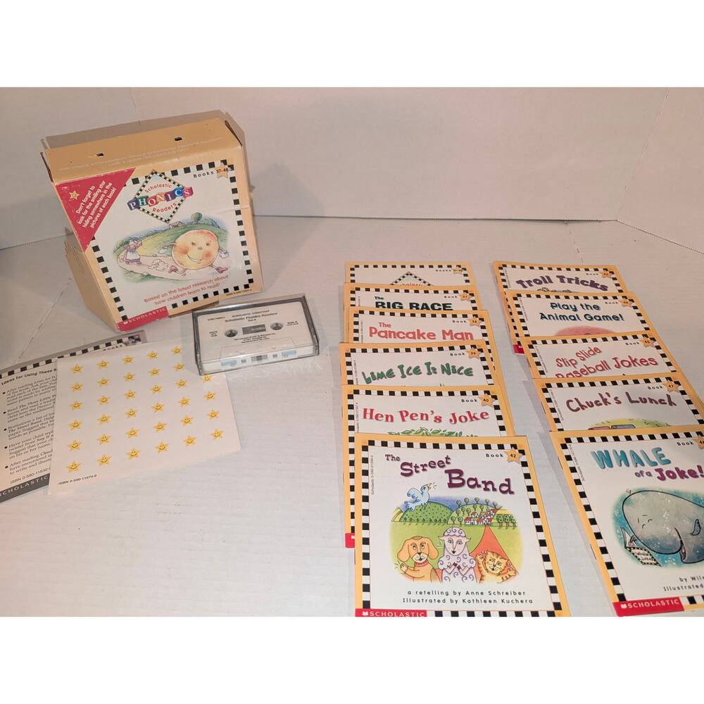 SCHOLASTIC Phonics Readers Books 37-48 Paperback – Jan. 1 1997